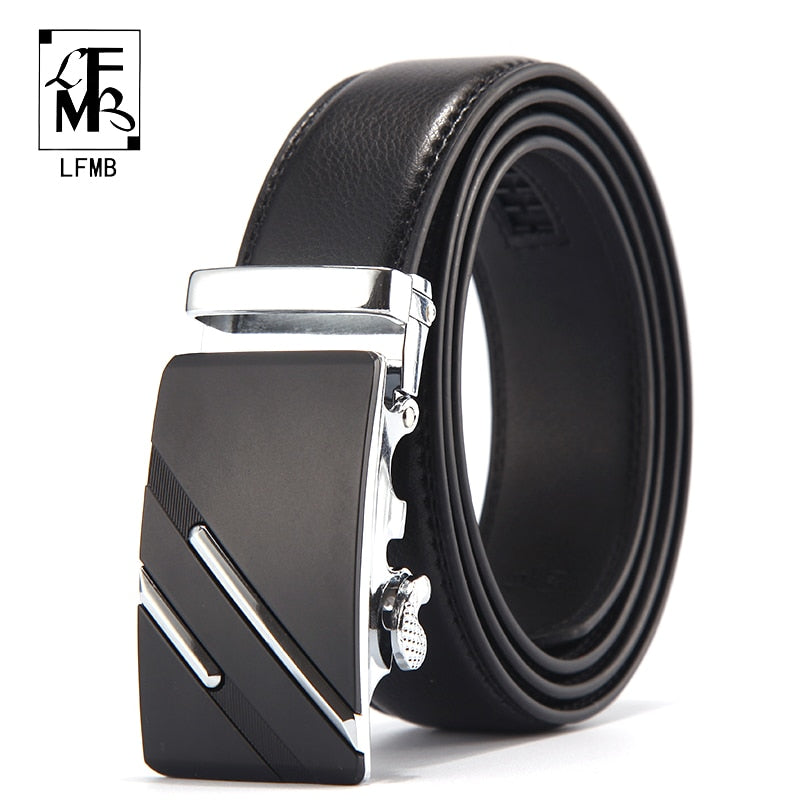 Cinto de Couro com Fivela Elegante
